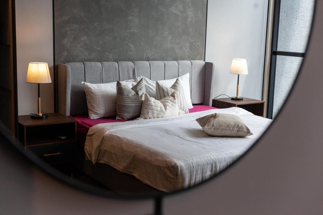 Scarletz Suites Klcc กัวลาลัมเปอร์ ภายนอก รูปภาพ